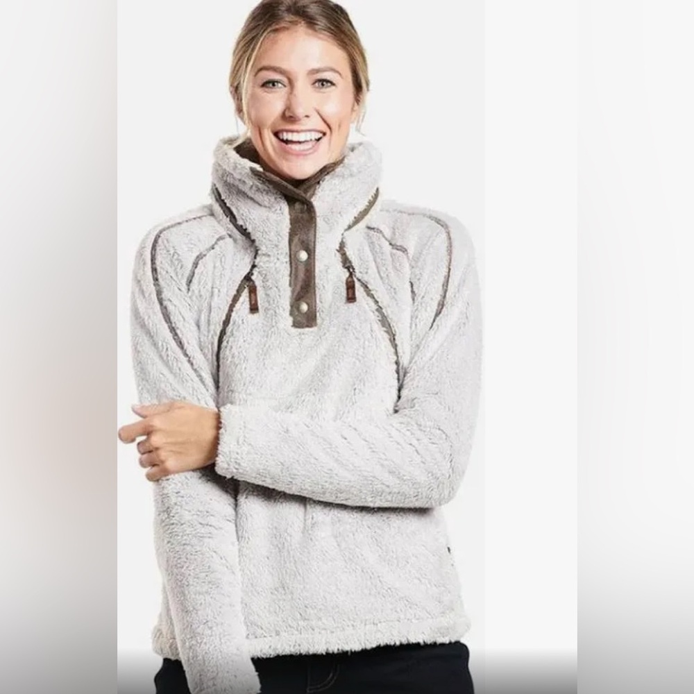 Kuhl Women's Gray Cowl Neck Sweater